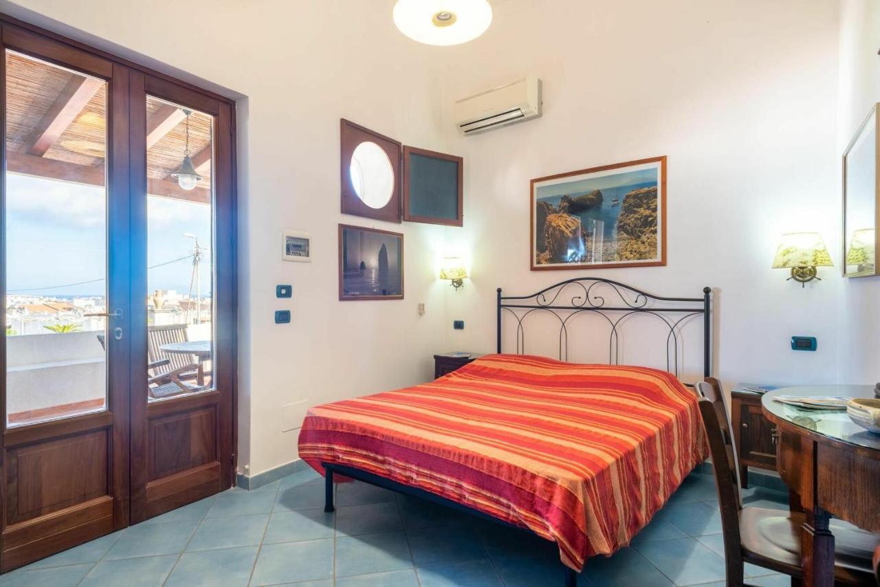 Casa Vacanza Artemis Λίπαρι Εξωτερικό φωτογραφία