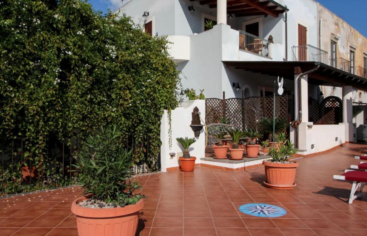 Casa Vacanza Artemis Λίπαρι Εξωτερικό φωτογραφία