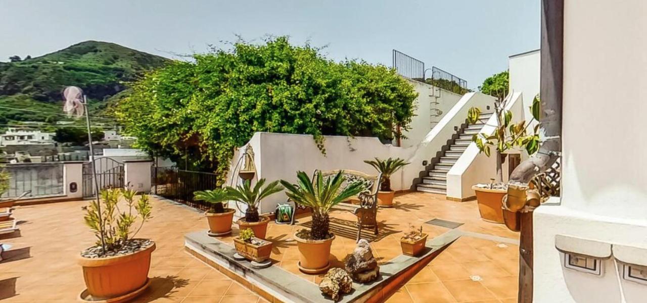 Casa Vacanza Artemis Λίπαρι Εξωτερικό φωτογραφία